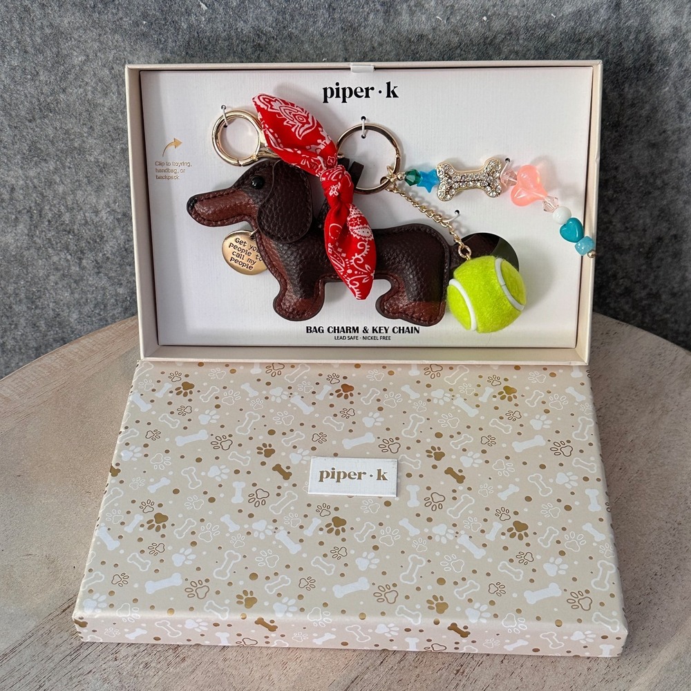 Piper-K Dachshund Bag Charm Keychain Gift Set NIB Cute Dog Charm With Box